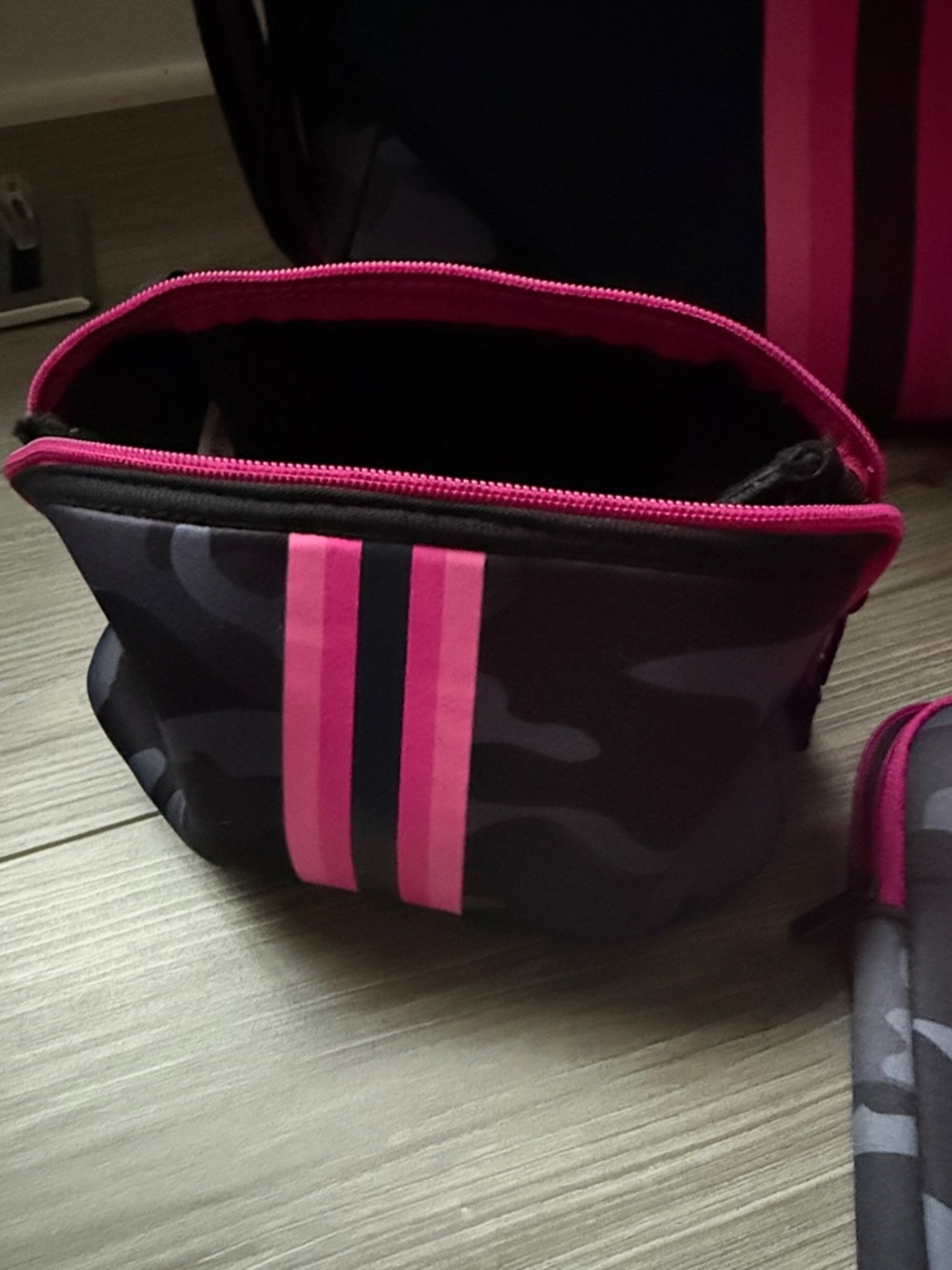 Haute Shore Billie Epic Tennis Camouflage Bag Set with Pink Stripes - Picture 7 of 9
